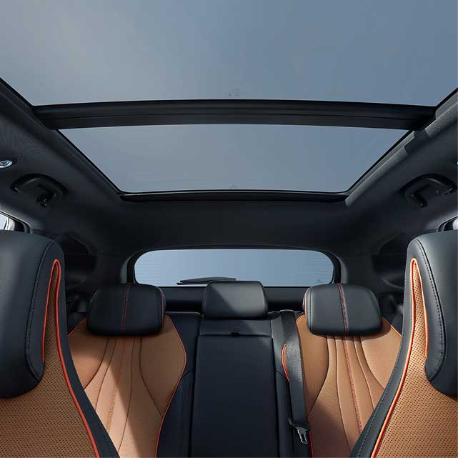 BYD Seal U panoramic sunroof
