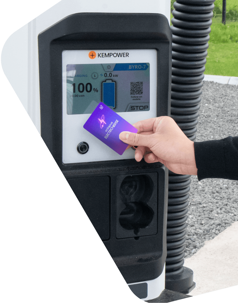 Customer using Octopus Electroverse card on Arnold Clark Charge charging station