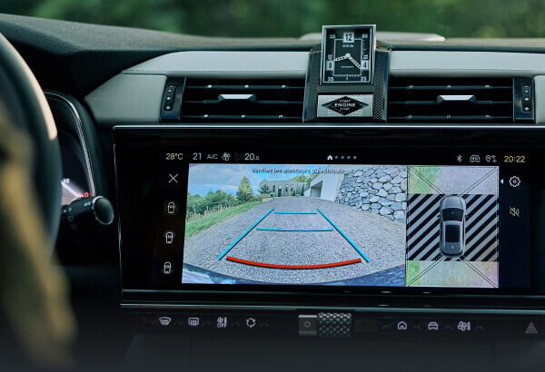 DS 7 touchscreen