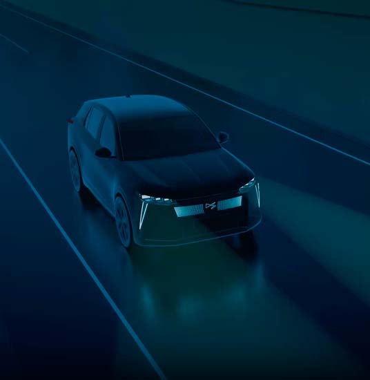 DS No7 driving at night on the motorway