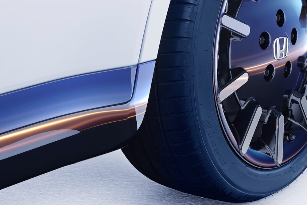 Close-up shot of Honda e alloys.