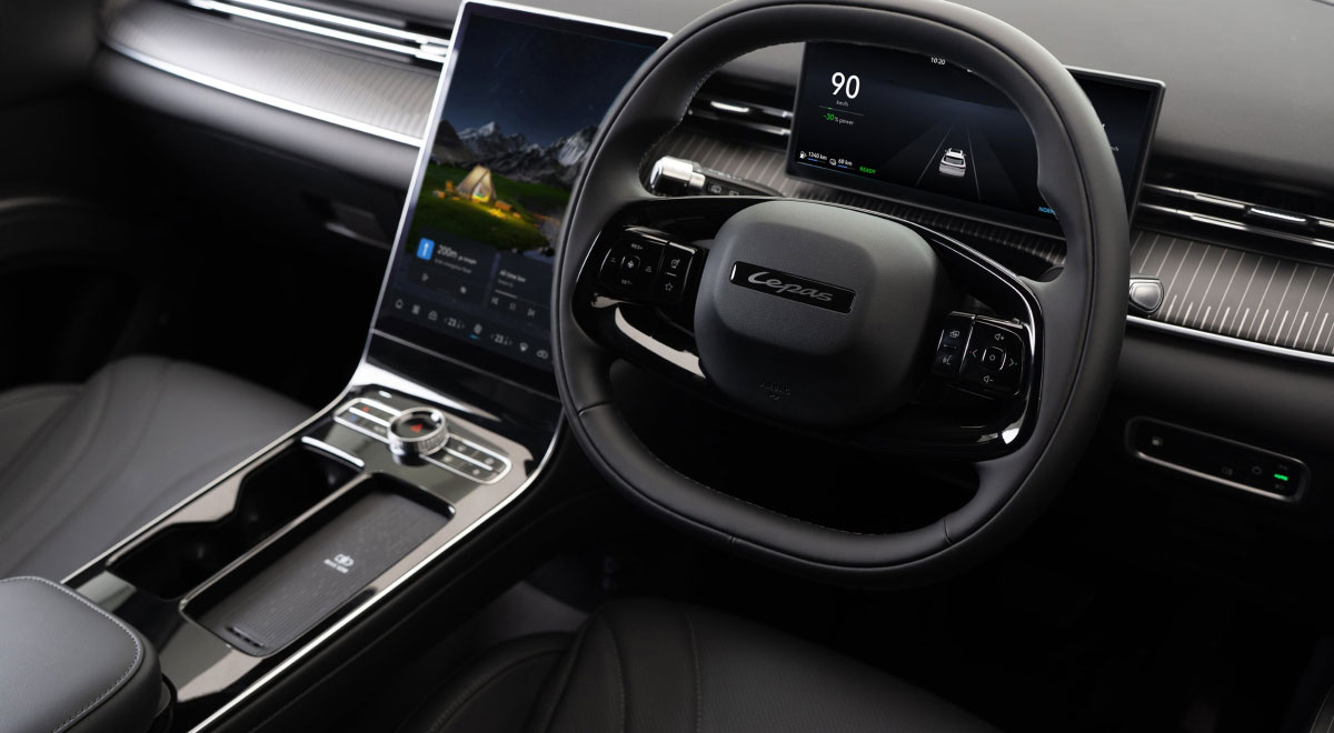 LEPAS L8 steering wheel
