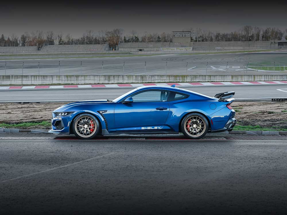 Mustang Super Snake profile view on racetrack
