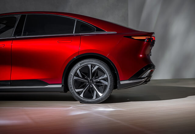 Mazda6e rear flush door handles