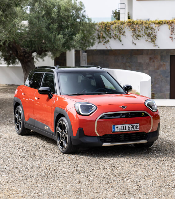 Front angled view of MINI Aceman