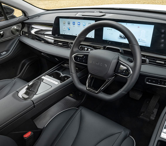 OMODA E5 steering wheel