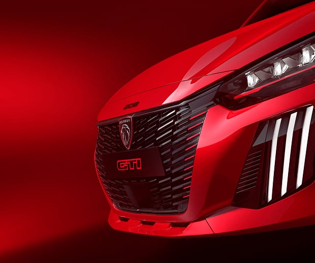 Front angled view of Peugeot 208 GTI