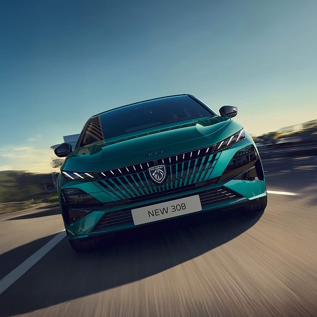 Front view of Peugeot 308