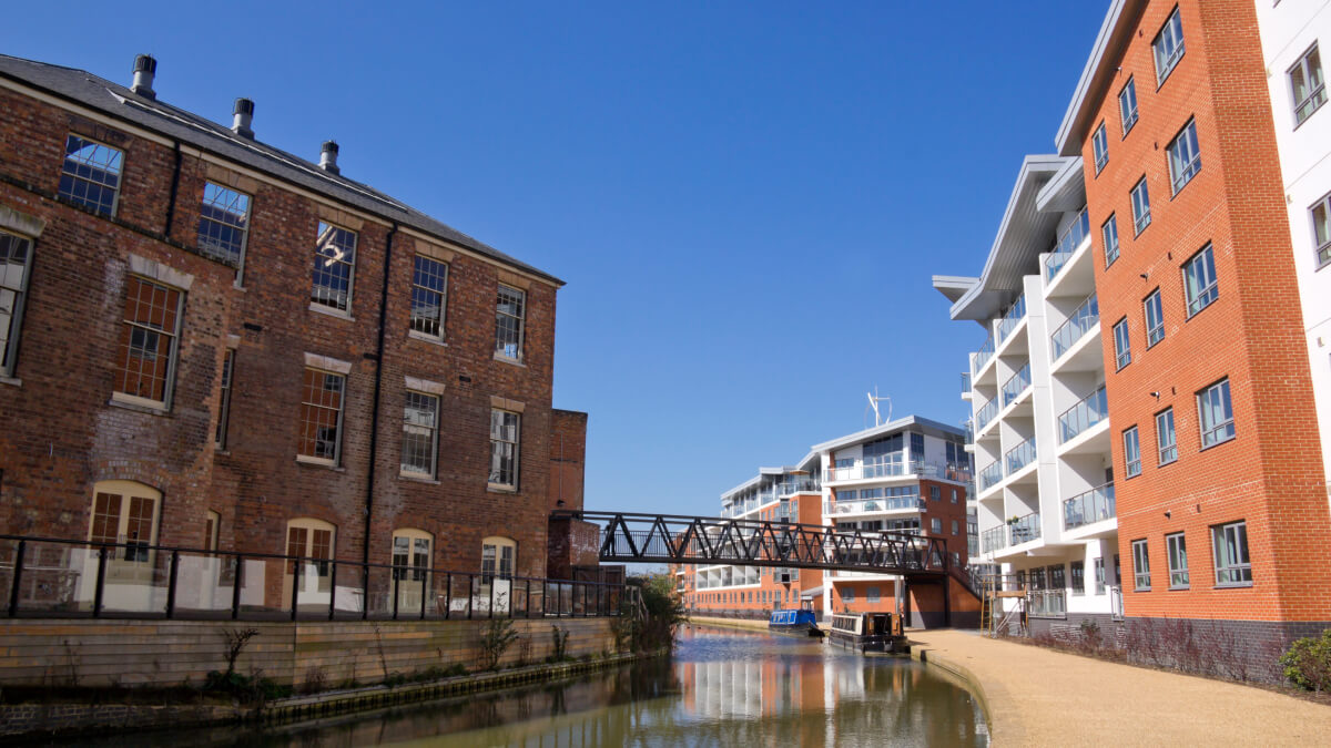 Grand Union canal in Milton Keynes