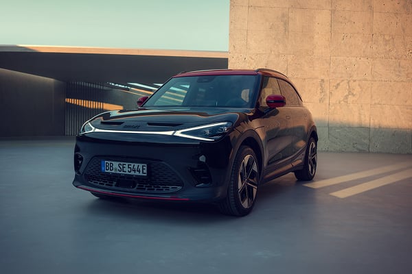 Front angled view of smart #1