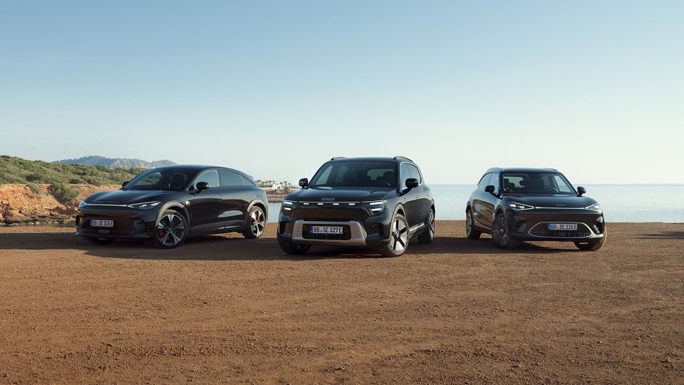 Front angled view of multiple smart vehicles