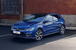 Front angled view of Volkswagen Polo